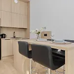 Lägenhet Tasteful With Free Garage And Balcony By Renters *