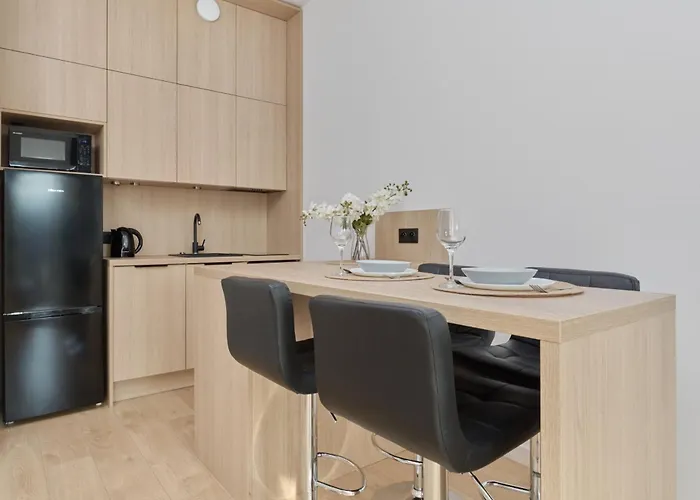 شقة Tasteful With Free Garage And Balcony By Renters *